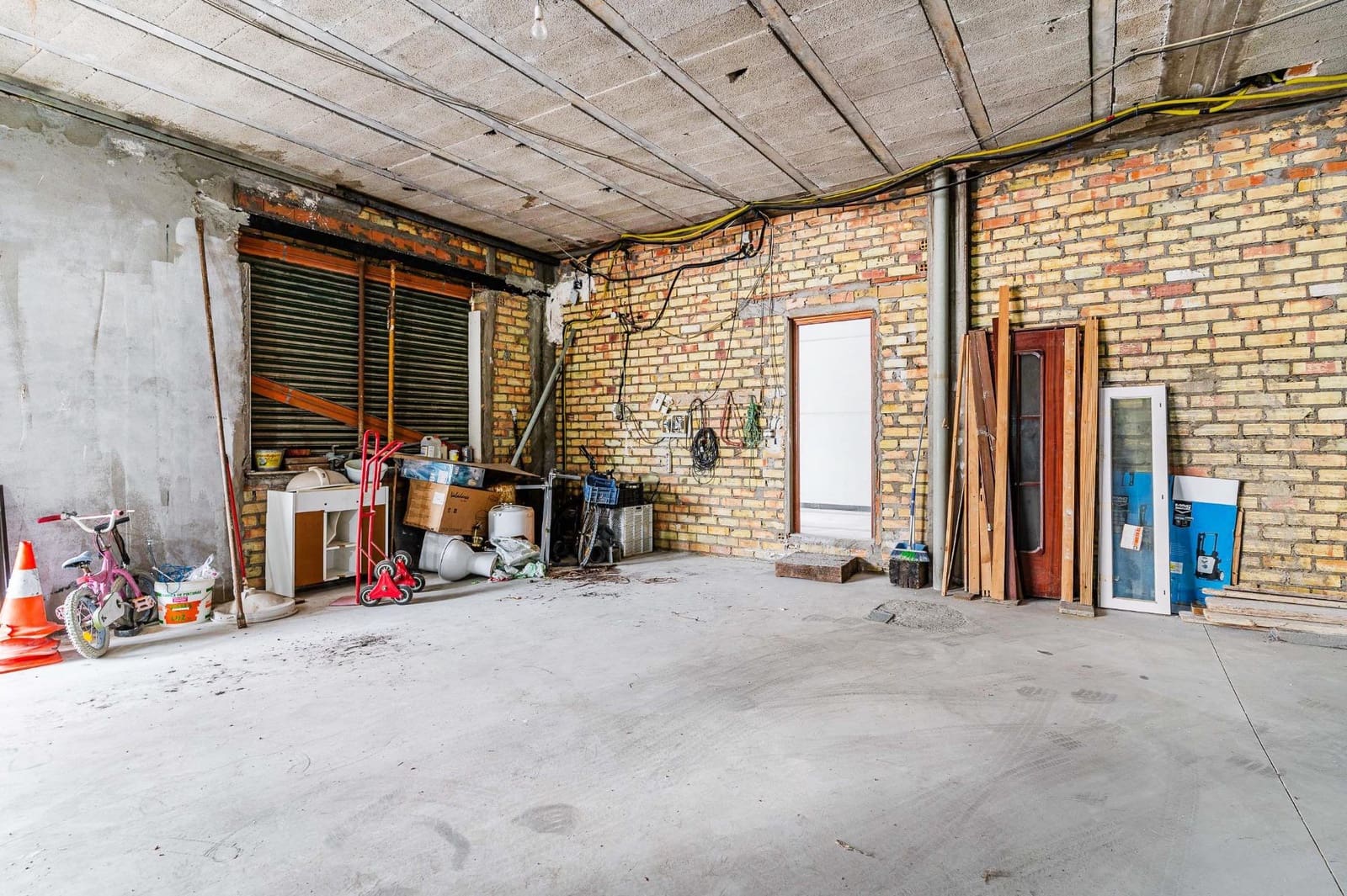 4 soveværelse Villa til salg i Chiclana de la Frontera med garage - € 229.900 (Ref: 8741847)