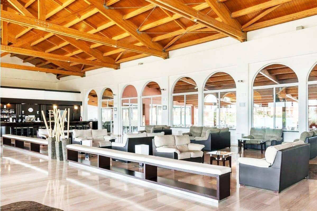 1 bedroom Apartment for sale in Chiclana de la Frontera with pool garage - € 125,000 (Ref: 8869757)