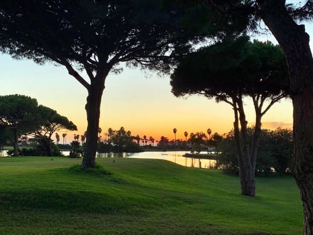 1 soveværelse Lejlighed til salg i Chiclana de la Frontera med swimmingpool garage - € 125.000 (Ref: 8869757)