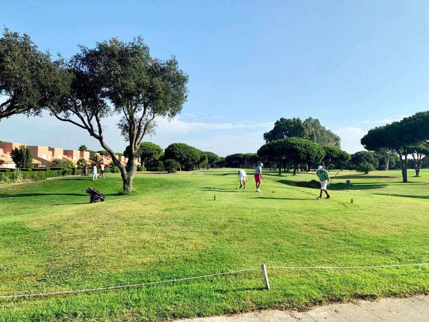 1 bedroom Apartment for sale in Chiclana de la Frontera with pool garage - € 125,000 (Ref: 8869757)