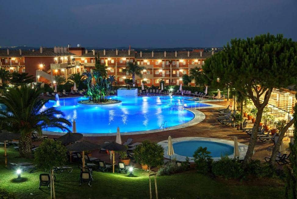 1 bedroom Apartment for sale in Chiclana de la Frontera with pool garage - € 125,000 (Ref: 8869757)