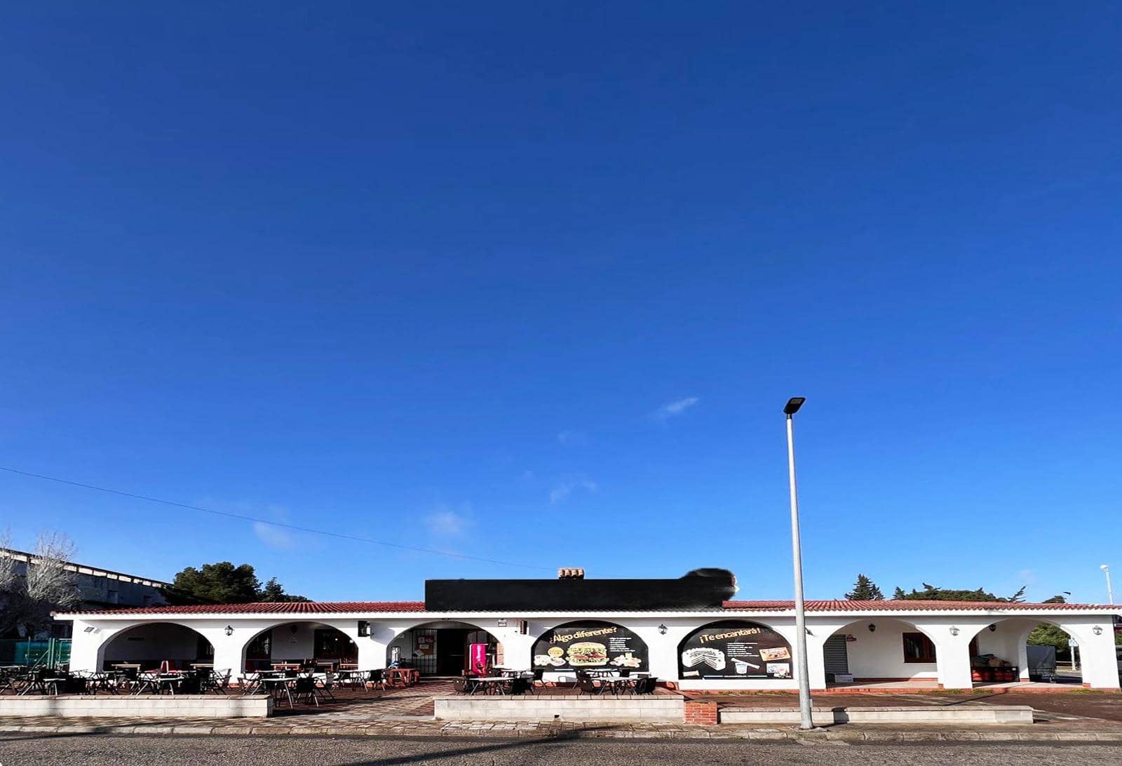 Erhverv til salg i Chiclana de la Frontera - € 339.990 (Ref: 8923827)