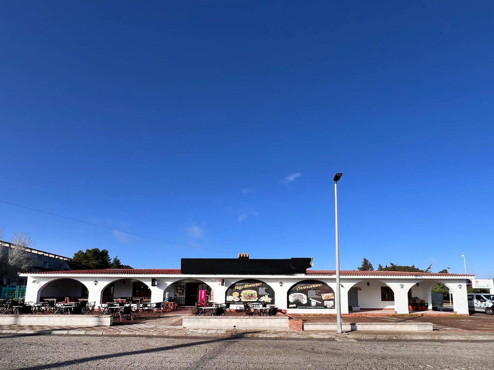 Erhverv til salg i Chiclana de la Frontera - € 339.990 (Ref: 8923827)