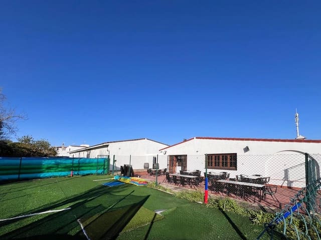 Erhverv til salg i Chiclana de la Frontera - € 339.990 (Ref: 8923827)