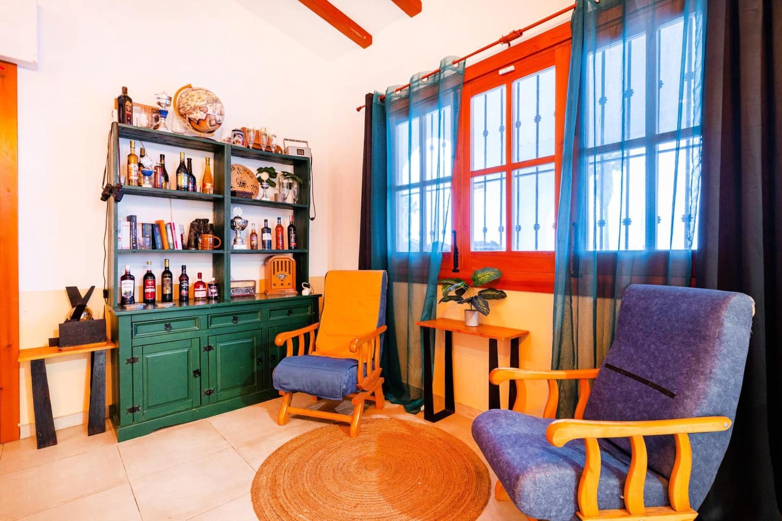 Erhverv til salg i Chiclana de la Frontera - € 339.990 (Ref: 8923827)