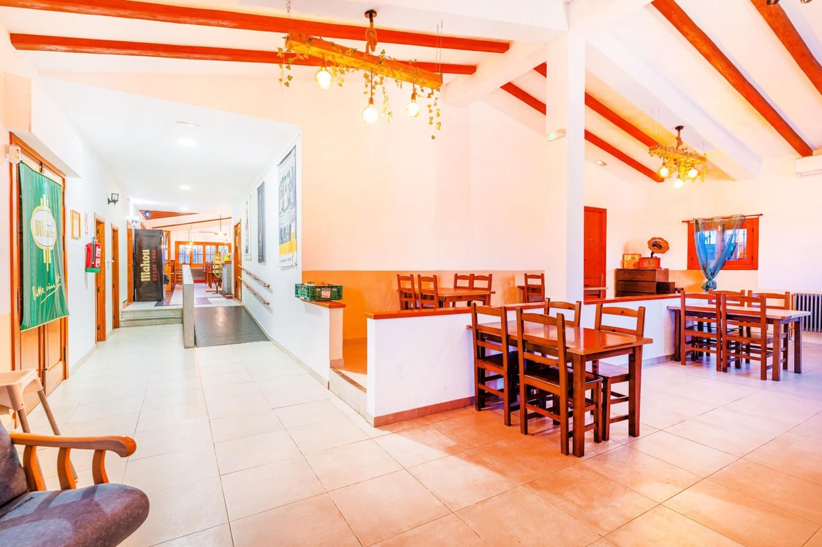 Erhverv til salg i Chiclana de la Frontera - € 339.990 (Ref: 8923827)