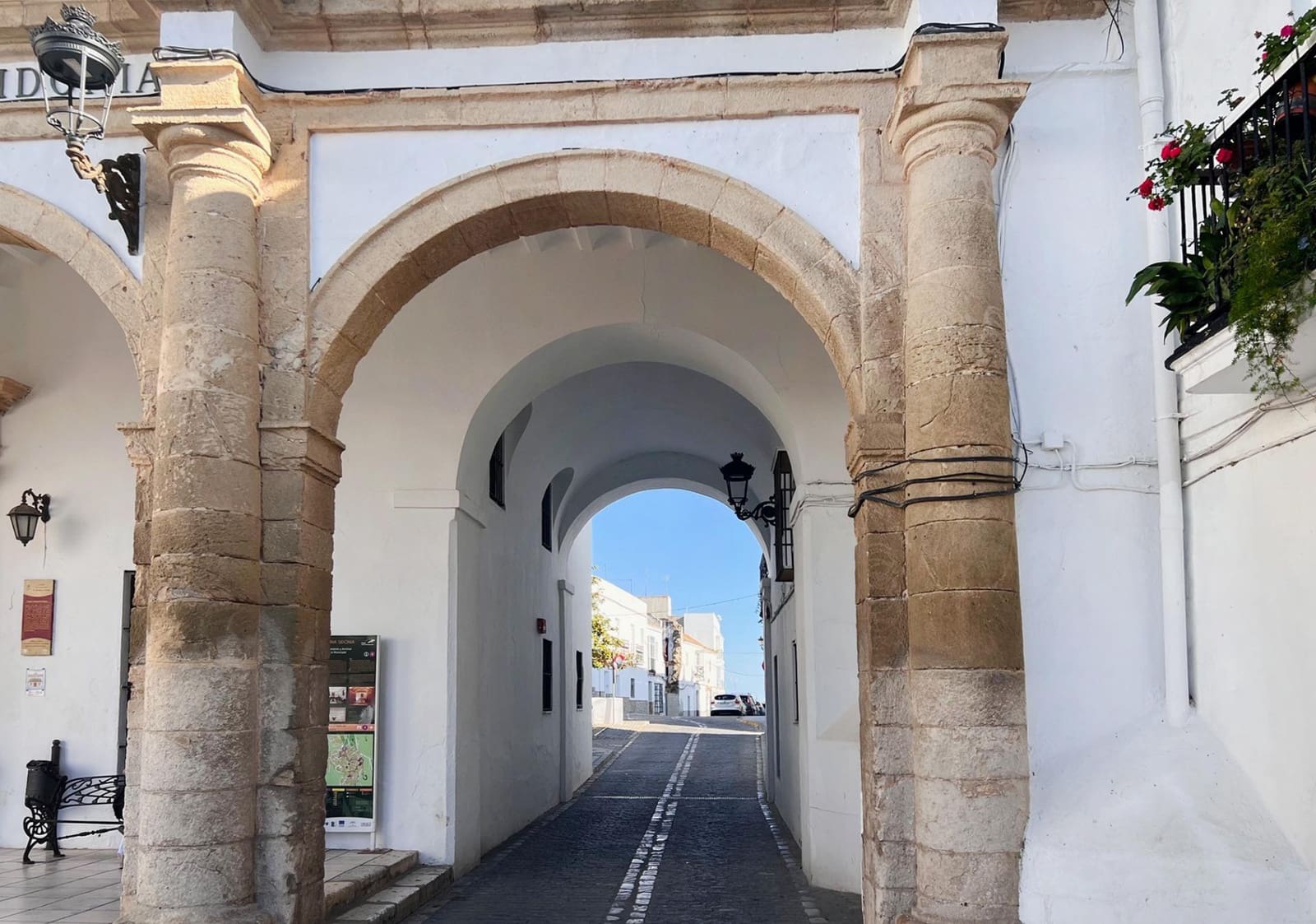 9 bedroom Townhouse for sale in Medina-Sidonia - € 199,990 (Ref: 8957320)