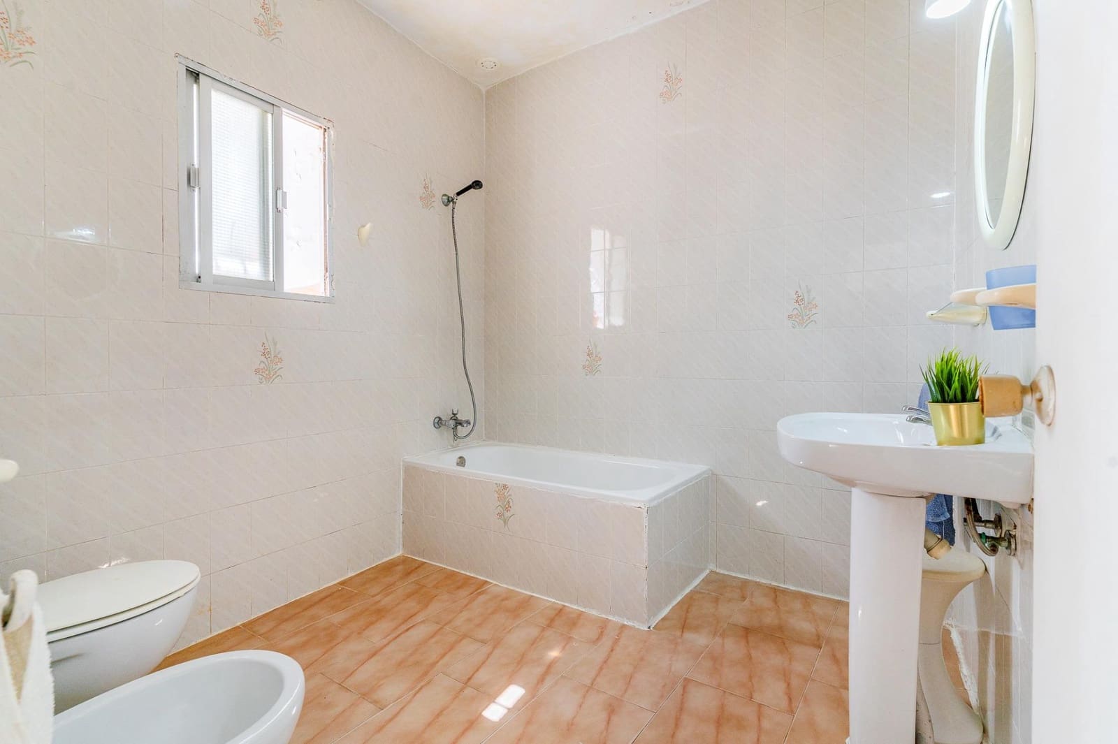 9 soveværelse Byhus til salg i Medina-Sidonia - € 169.990 (Ref: 8957320)