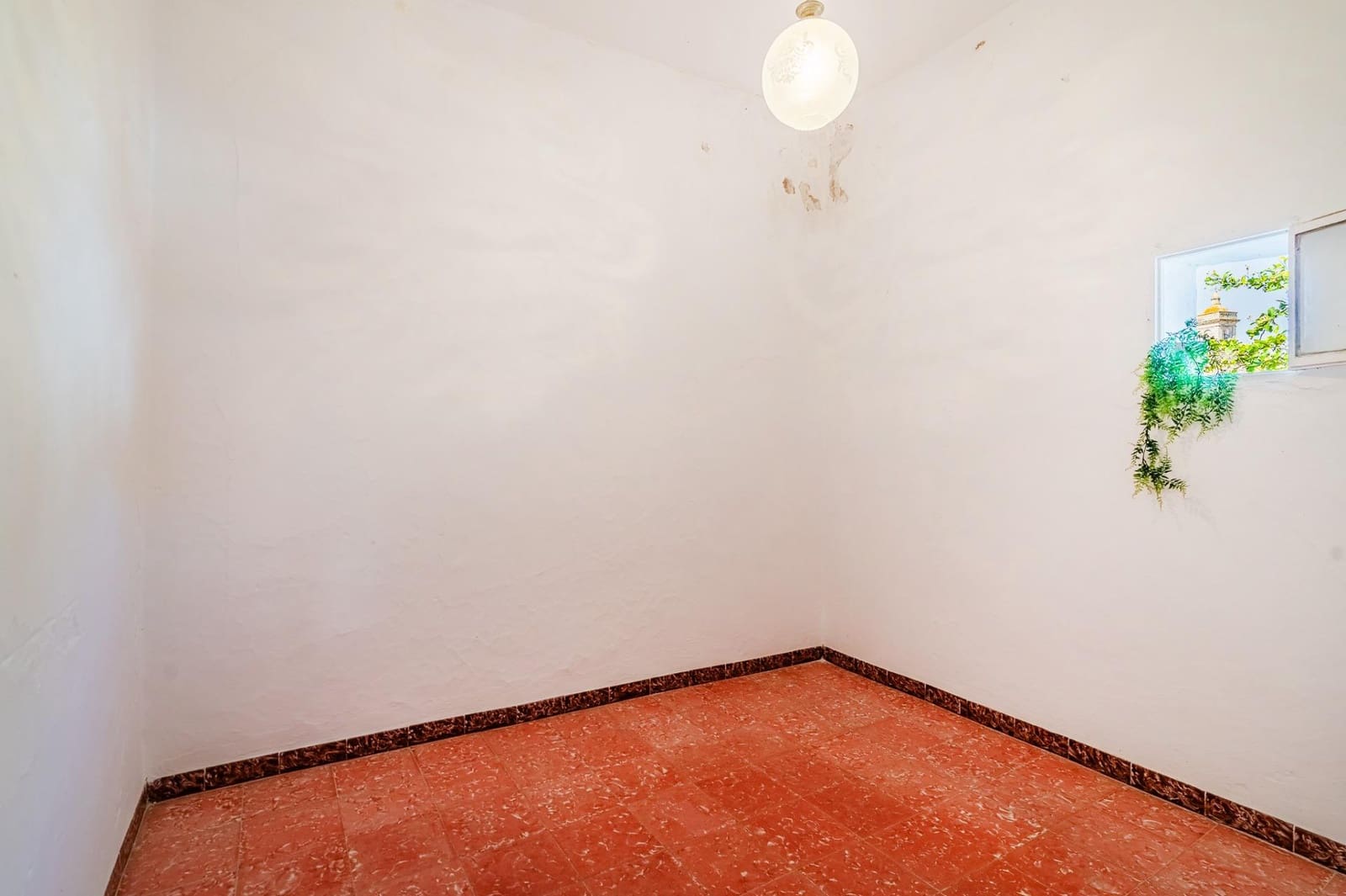 9 soveværelse Byhus til salg i Medina-Sidonia - € 169.990 (Ref: 8957320)