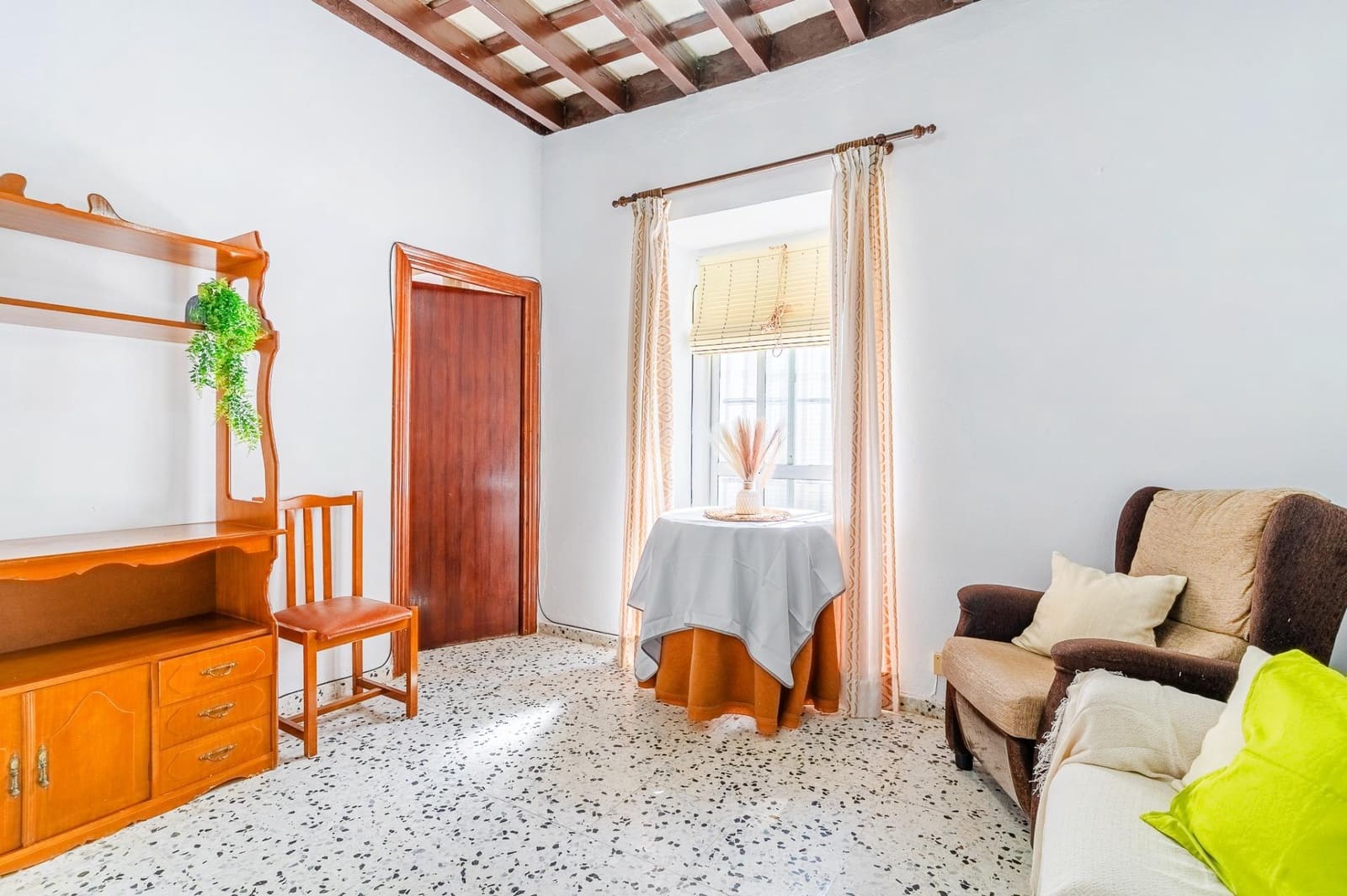 9 soveværelse Byhus til salg i Medina-Sidonia - € 169.990 (Ref: 8957320)
