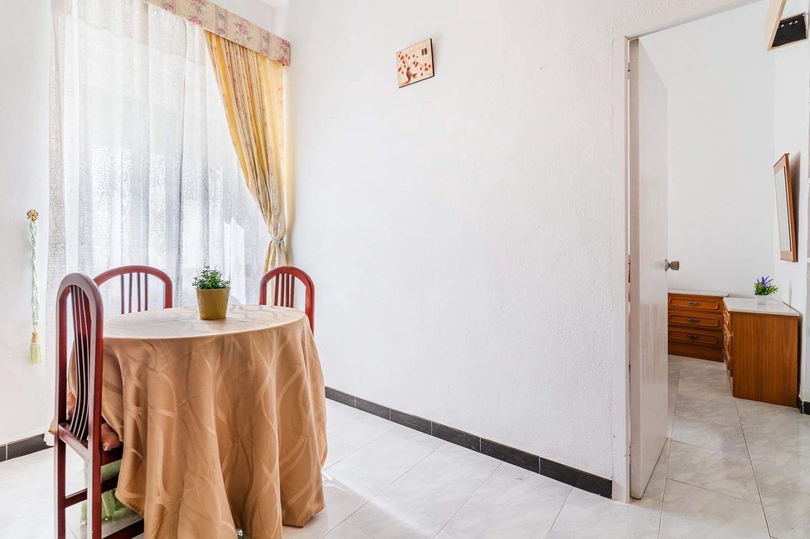 9 soveværelse Byhus til salg i Medina-Sidonia - € 169.990 (Ref: 8957320)