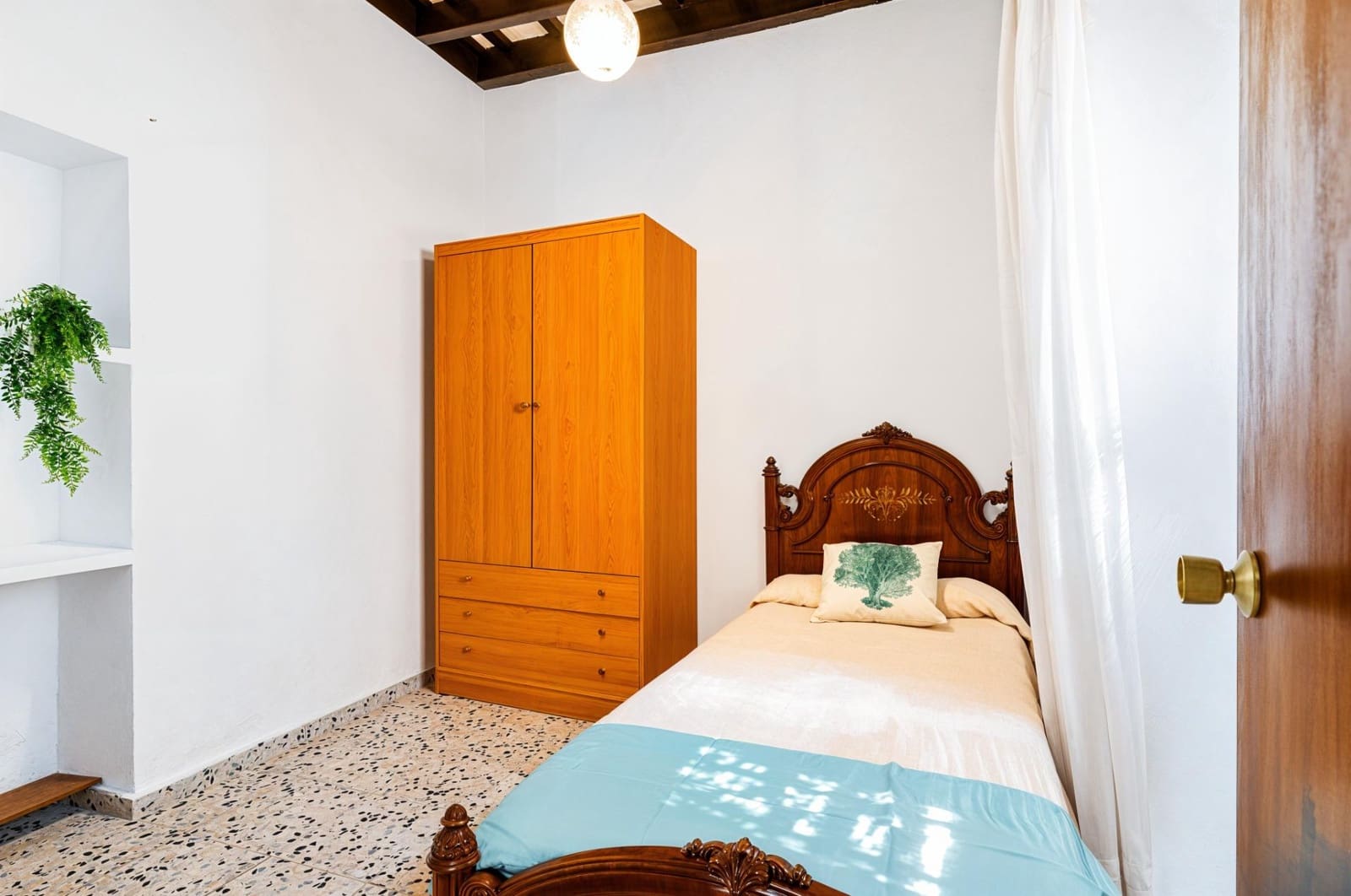 9 bedroom Townhouse for sale in Medina-Sidonia - € 169,990 (Ref: 8957320)