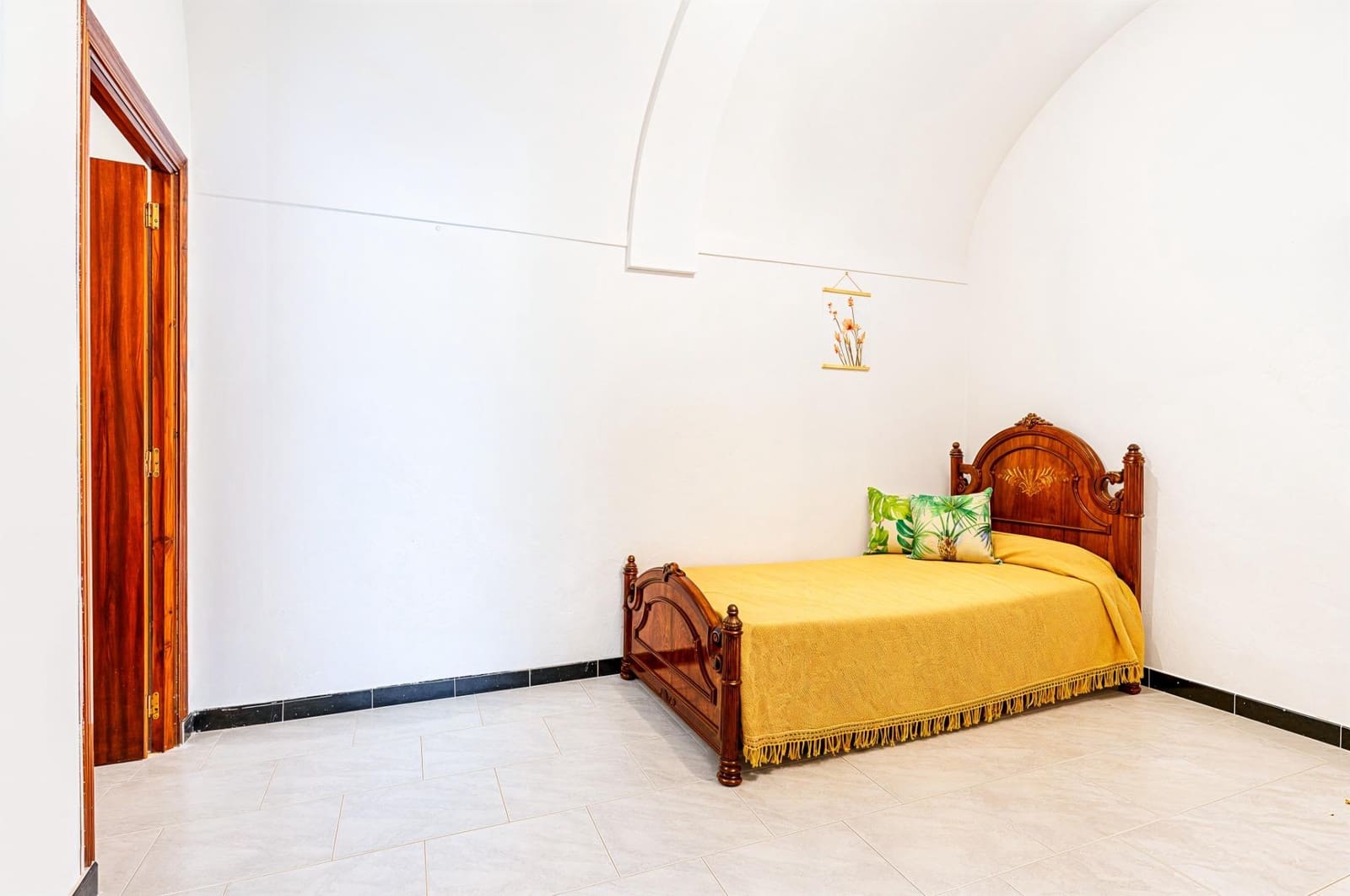 9 bedroom Townhouse for sale in Medina-Sidonia - € 169,990 (Ref: 8957320)