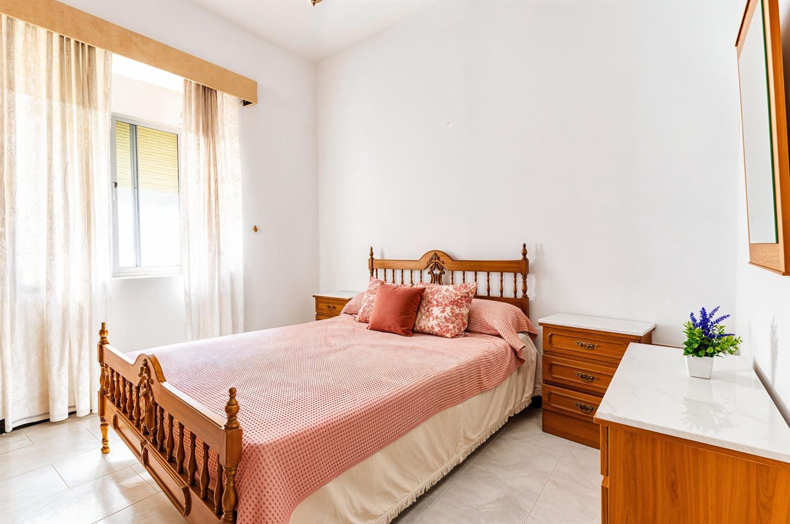 9 bedroom Townhouse for sale in Medina-Sidonia - € 169,990 (Ref: 8957320)