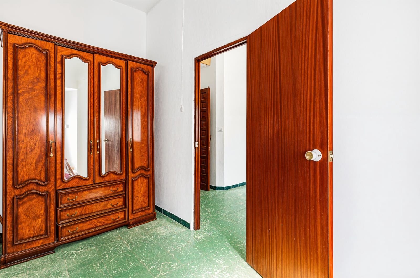 9 bedroom Townhouse for sale in Medina-Sidonia - € 169,990 (Ref: 8957320)