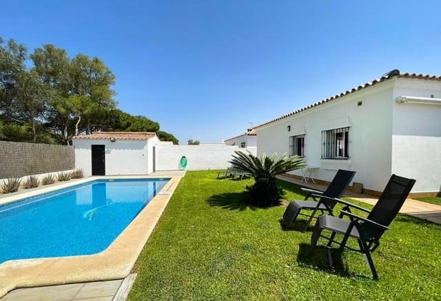 3 soverom Villa til salgs i Novo Sancti Petri, Chiclana de la Frontera med svømmebasseng garasje - € 320 000 (Ref: 8972815)