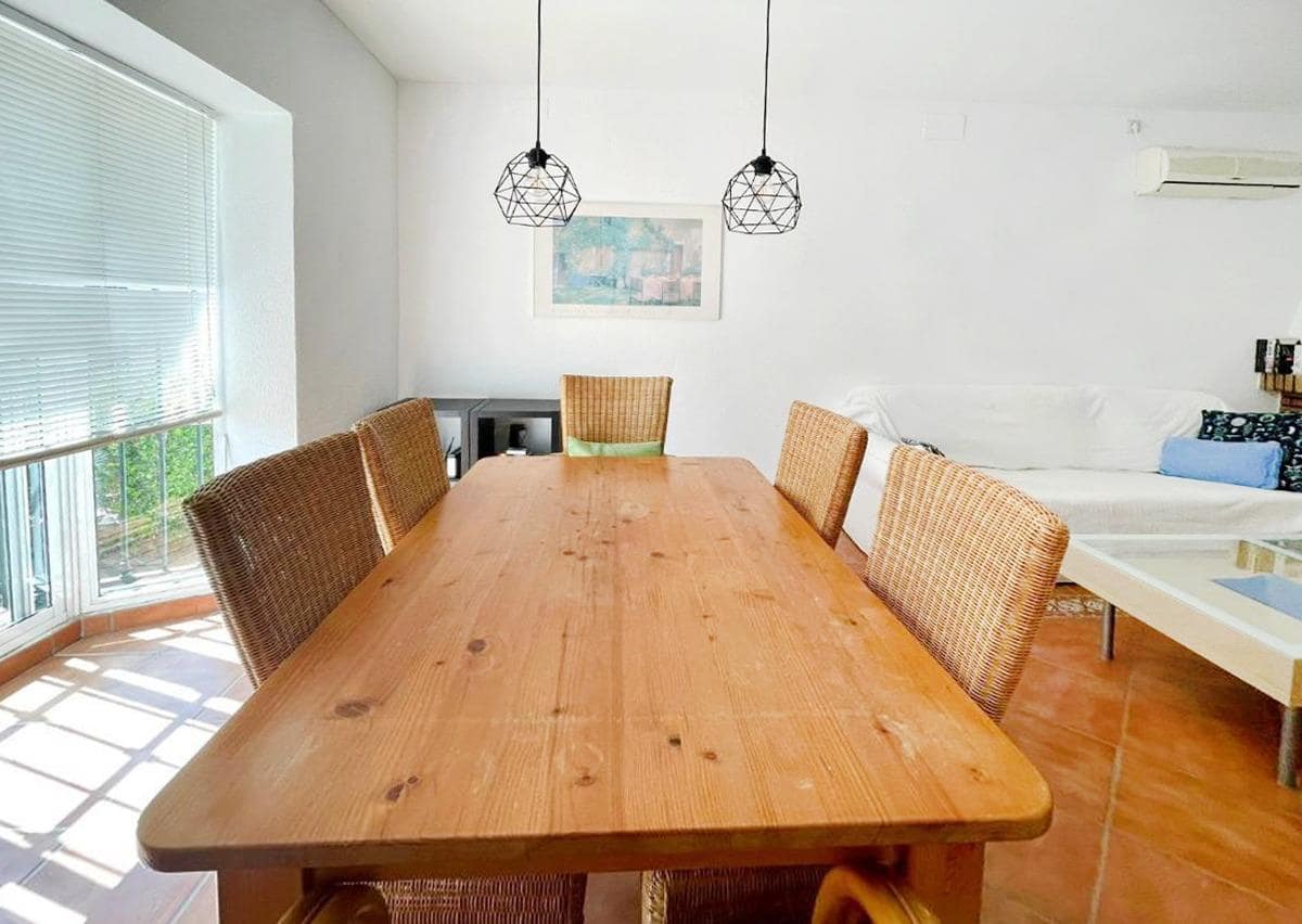 3 soveværelse Villa til salg i Novo Sancti Petri med swimmingpool garage - € 320.000 (Ref: 8972815)