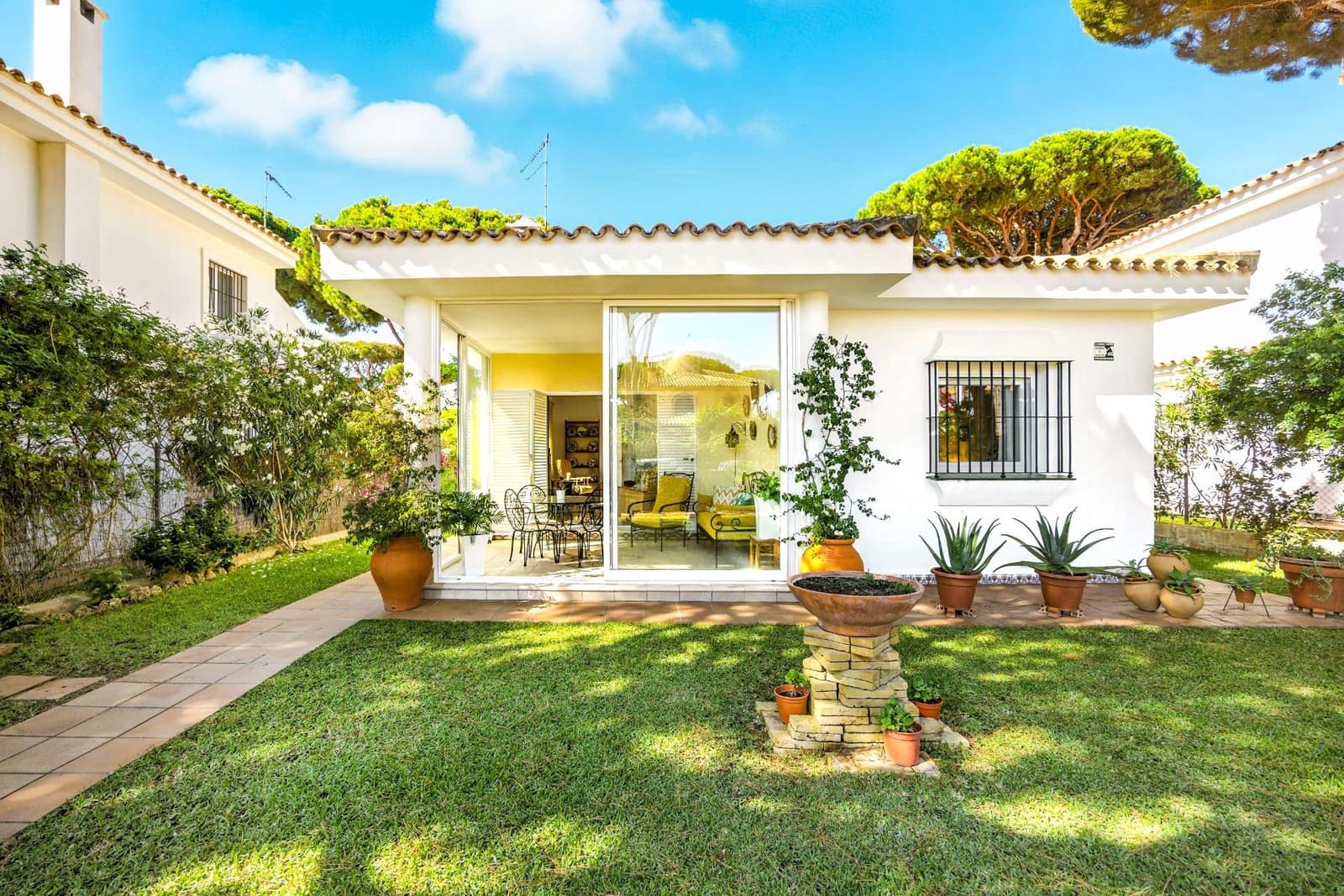 3 sypialnia Willa na sprzedaż w Chiclana de la Frontera - 599 900 € (Ref: 9154300)