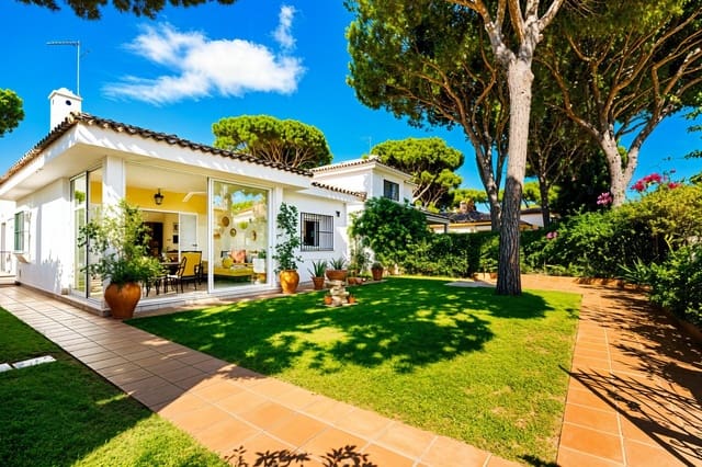 3 makuuhuone Huvila myytävänä paikassa Chiclana de la Frontera - 590 000 € (Ref: 9154300)
