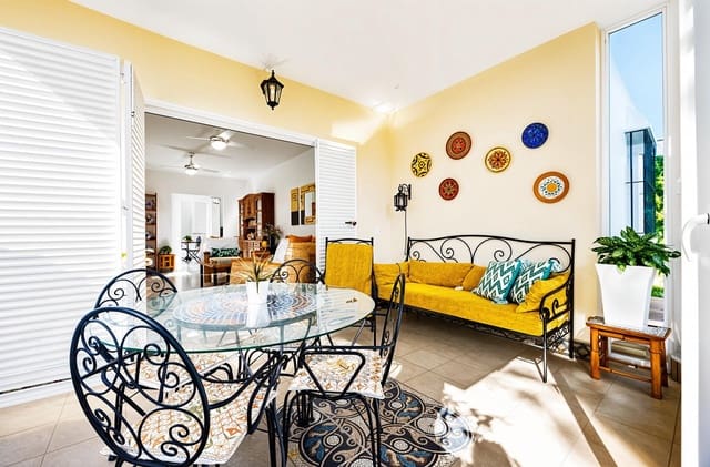 3 slaapkamer Villa te koop in Chiclana de la Frontera - € 590.000 (Ref: 9154300)