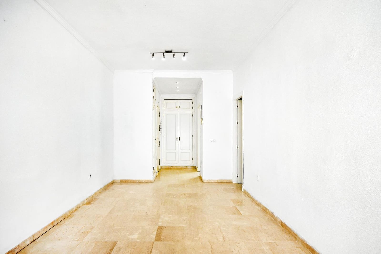 3 chambre Appartement à vendre à Chiclana de la Frontera - 290 000 € (Ref: 9169708)