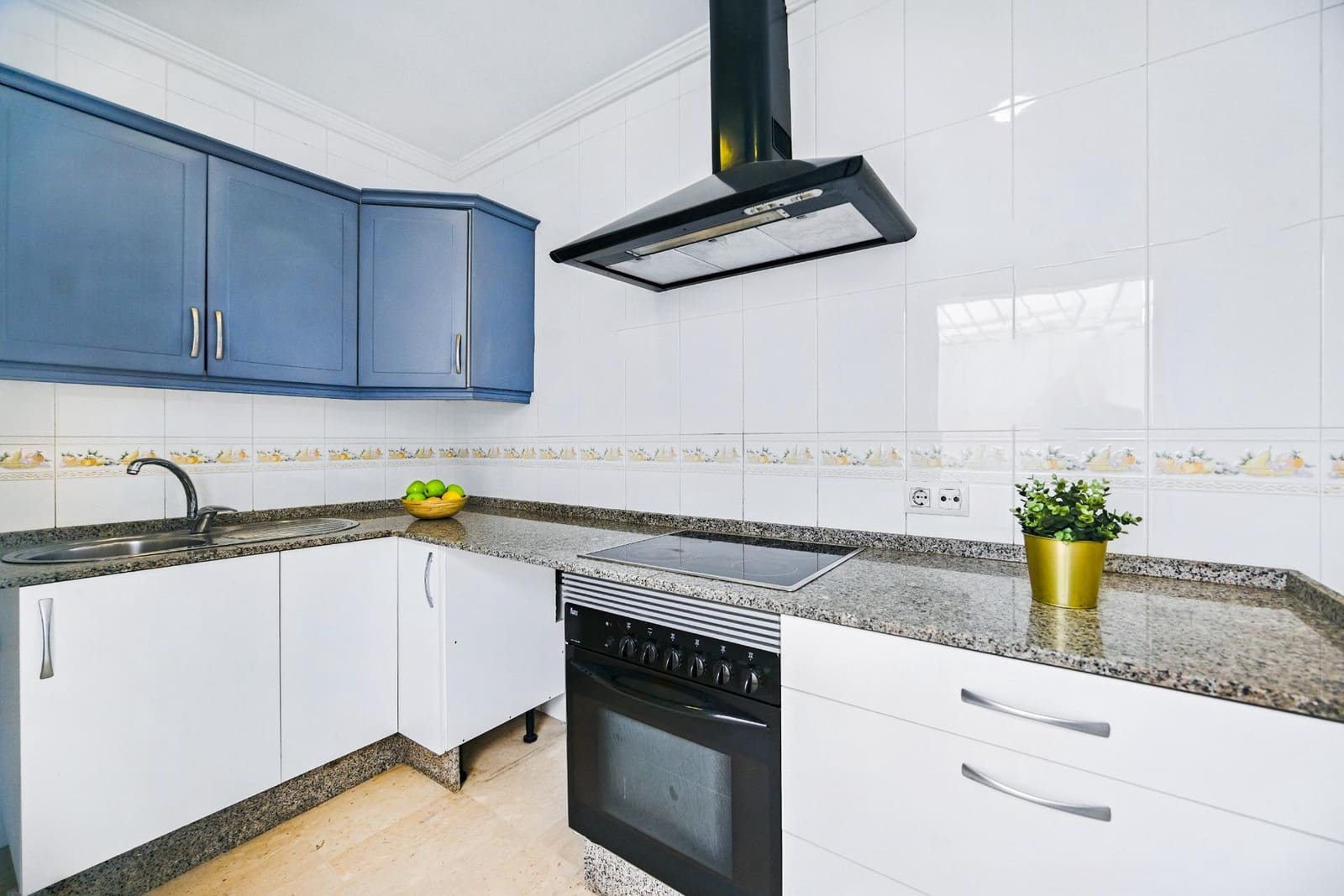 3 chambre Appartement à vendre à Chiclana de la Frontera - 290 000 € (Ref: 9169708)