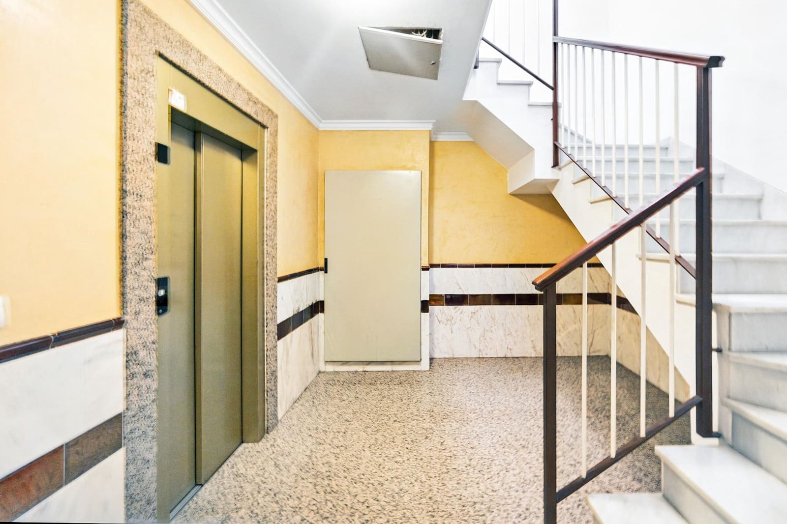 3 chambre Appartement à vendre à Chiclana de la Frontera - 290 000 € (Ref: 9169708)