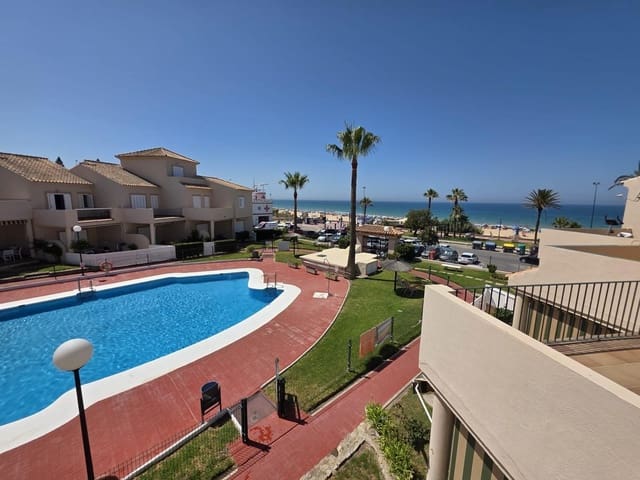2 soveværelse Rækkehus til salg i La Barrosa, Chiclana de la Frontera med swimmingpool - € 650.000 (Ref: 9176590)