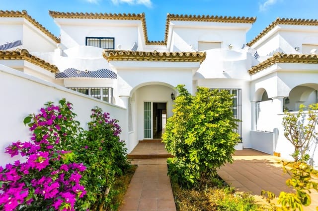 3 soveværelse Rækkehus til salg i Chiclana de la Frontera - € 298.000 (Ref: 9189192)