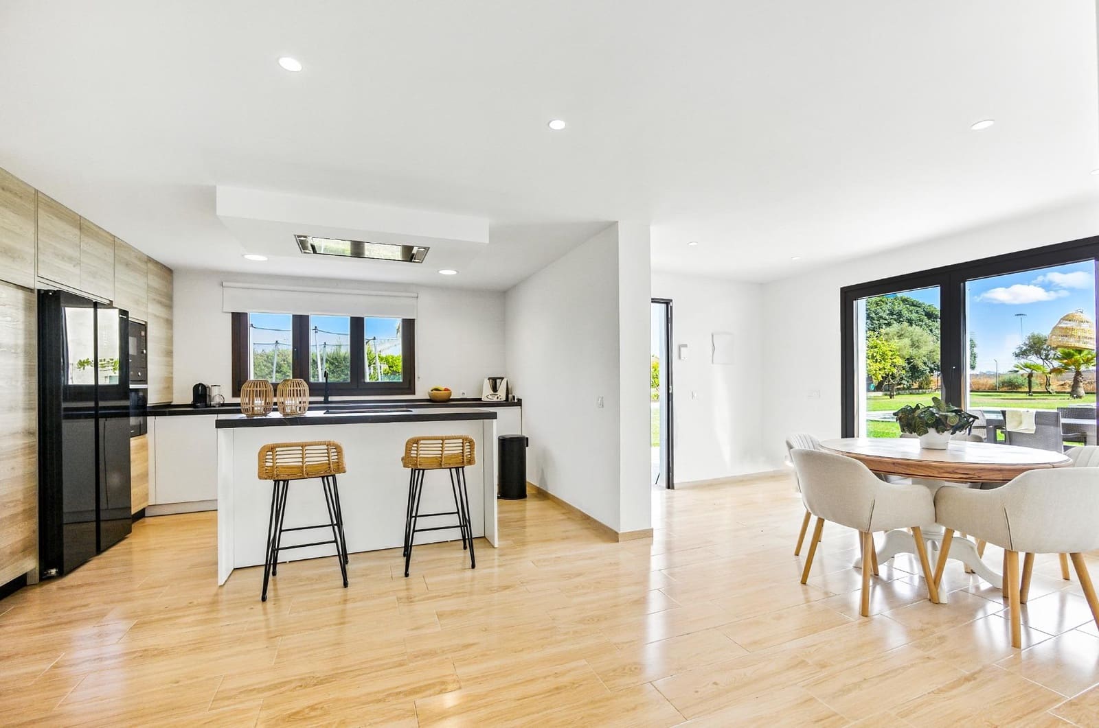 3 soveværelse Villa til salg i Chiclana de la Frontera med swimmingpool - € 399.000 (Ref: 9196097)