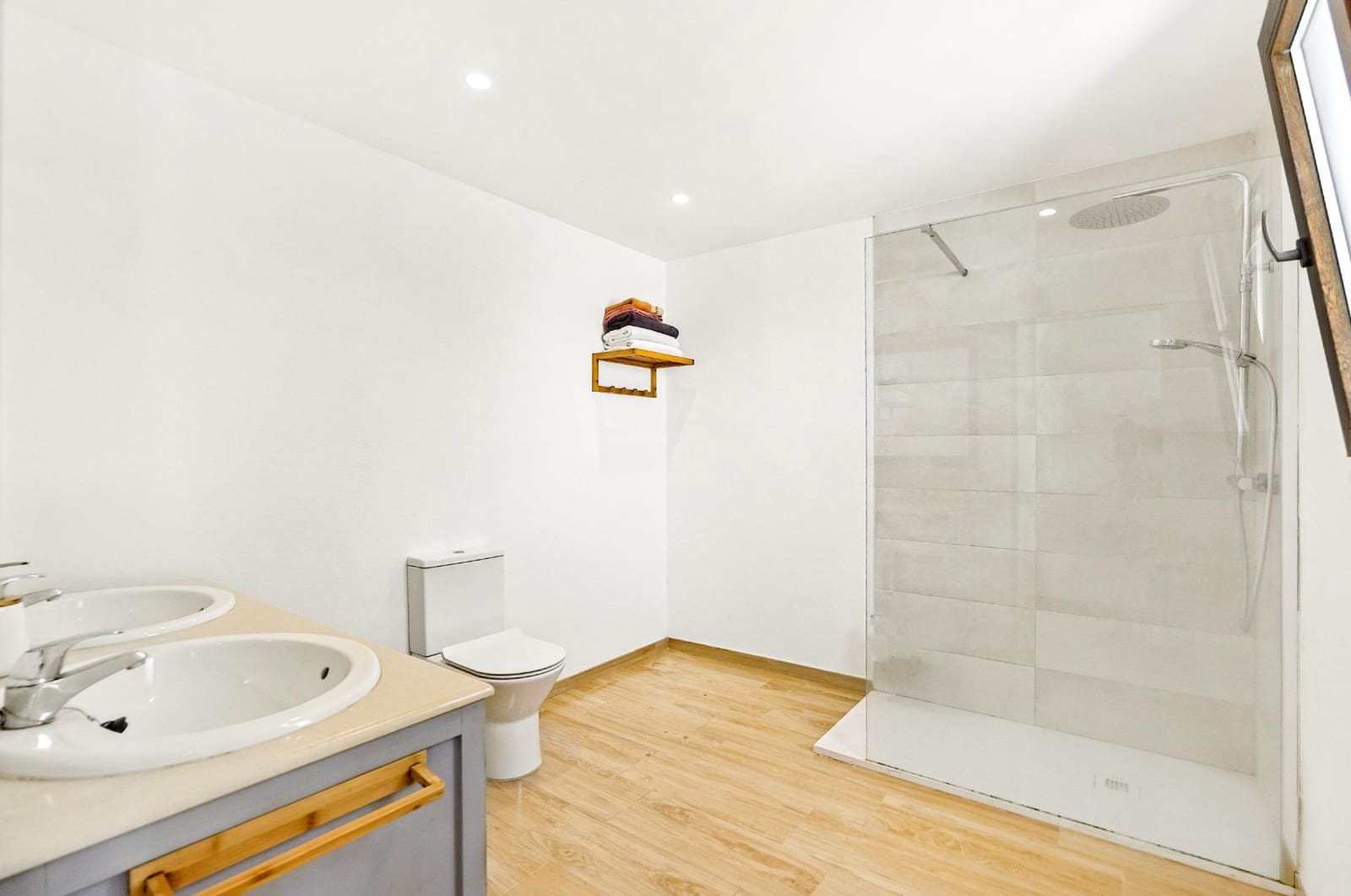 3 soveværelse Villa til salg i Chiclana de la Frontera med swimmingpool - € 399.000 (Ref: 9196097)