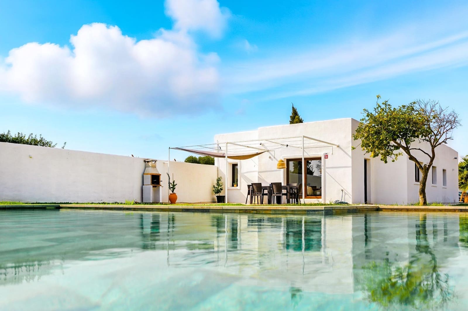 3 soveværelse Villa til salg i Chiclana de la Frontera med swimmingpool - € 399.000 (Ref: 9196097)