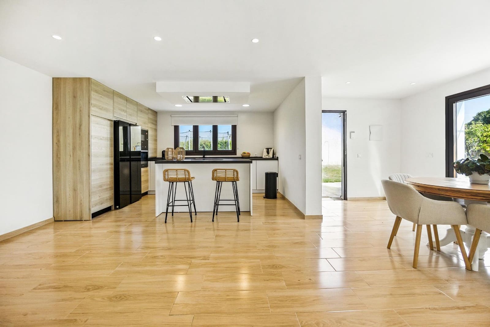 3 soverom Villa til salgs i Chiclana de la Frontera med svømmebasseng - € 399 000 (Ref: 9196097)