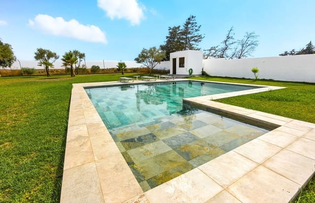 3 soverom Villa til salgs i Chiclana de la Frontera med svømmebasseng - € 399 000 (Ref: 9196097)