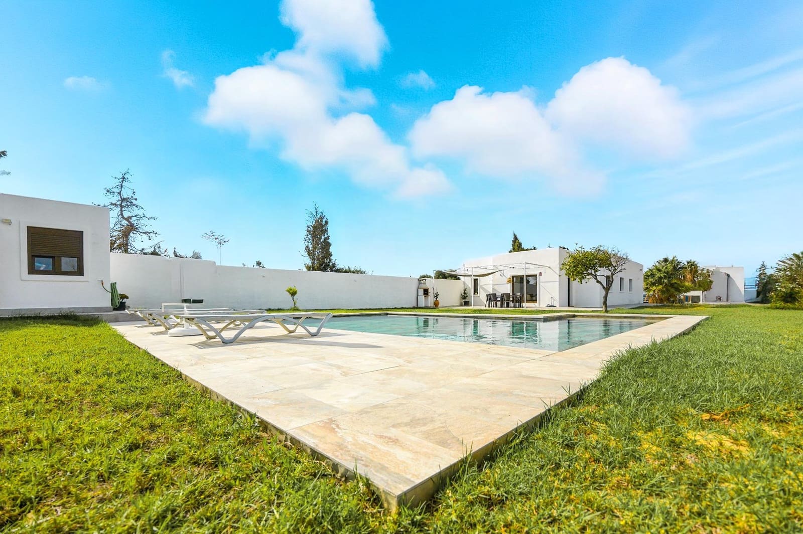 3 soverom Villa til salgs i Chiclana de la Frontera med svømmebasseng - € 399 000 (Ref: 9196097)