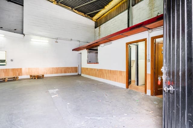 Virksomhed til salg i San Fernando - € 280.000 (Ref: 9204777)