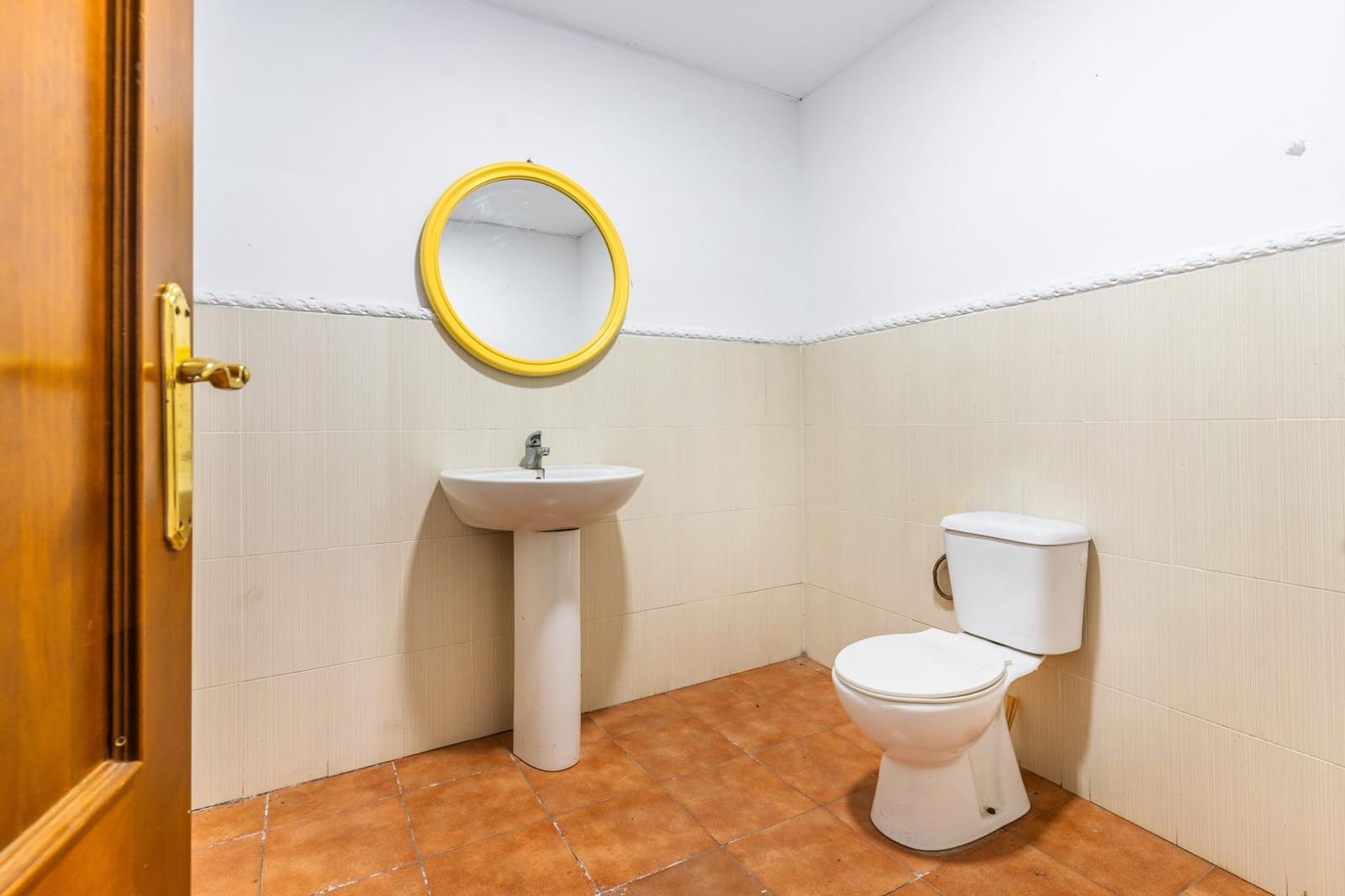 Bedrijf te koop in San Fernando - € 264.990 (Ref: 9204777)