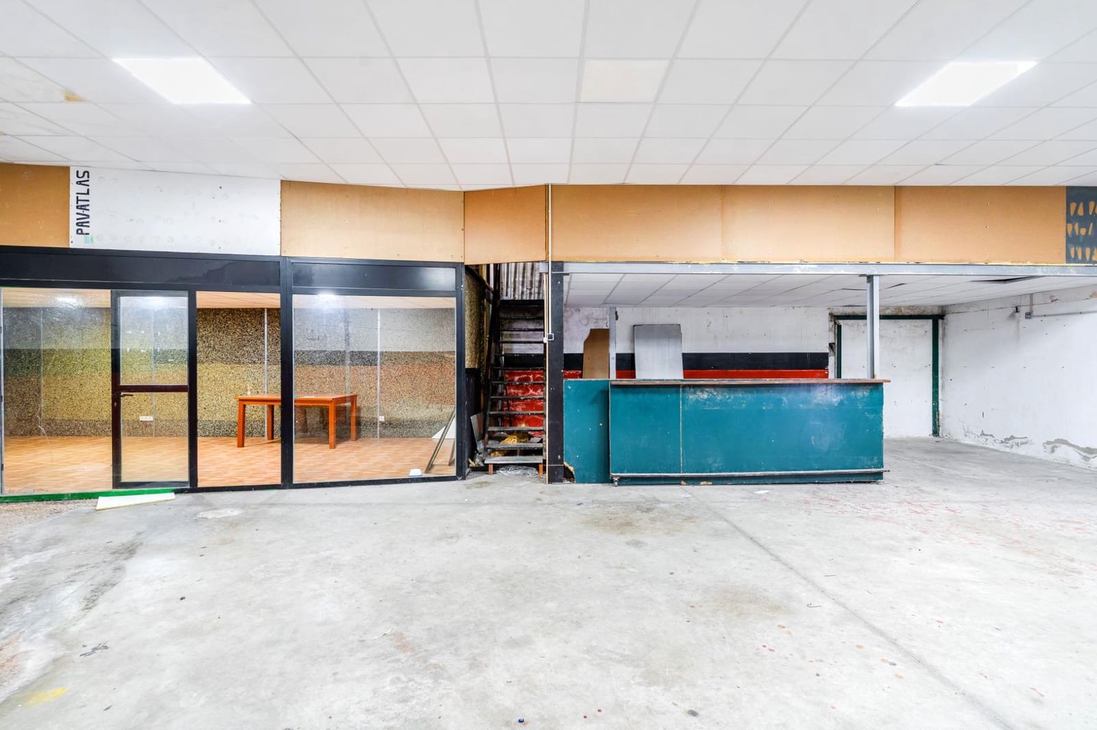 Bedrijf te koop in San Fernando - € 264.990 (Ref: 9204777)