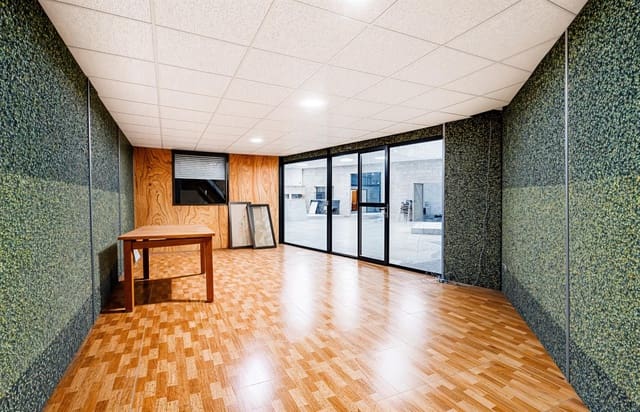 Business for sale in San Fernando - € 229,990 (Ref: 9204777)
