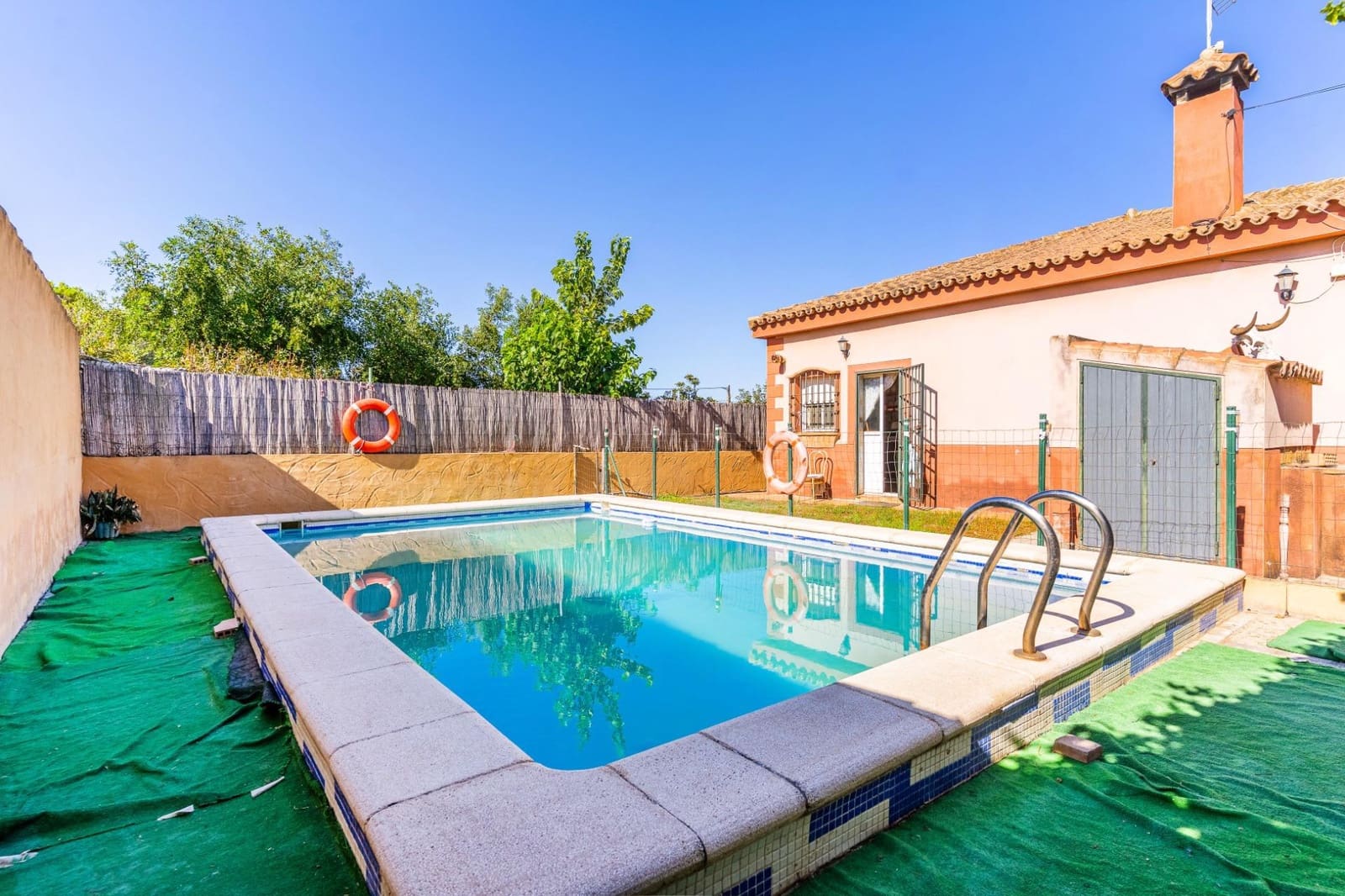 3 quarto Moradia para venda em Chiclana de la Frontera com piscina - 244 990 € (Ref: 9248298)