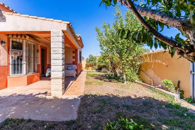 3 quarto Moradia para venda em Chiclana de la Frontera com piscina - 244 990 € (Ref: 9248298)