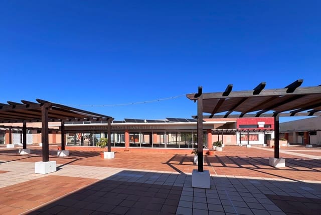 Erhverv til salg i Novo Sancti Petri, Chiclana de la Frontera - € 159.990 (Ref: 9287714)