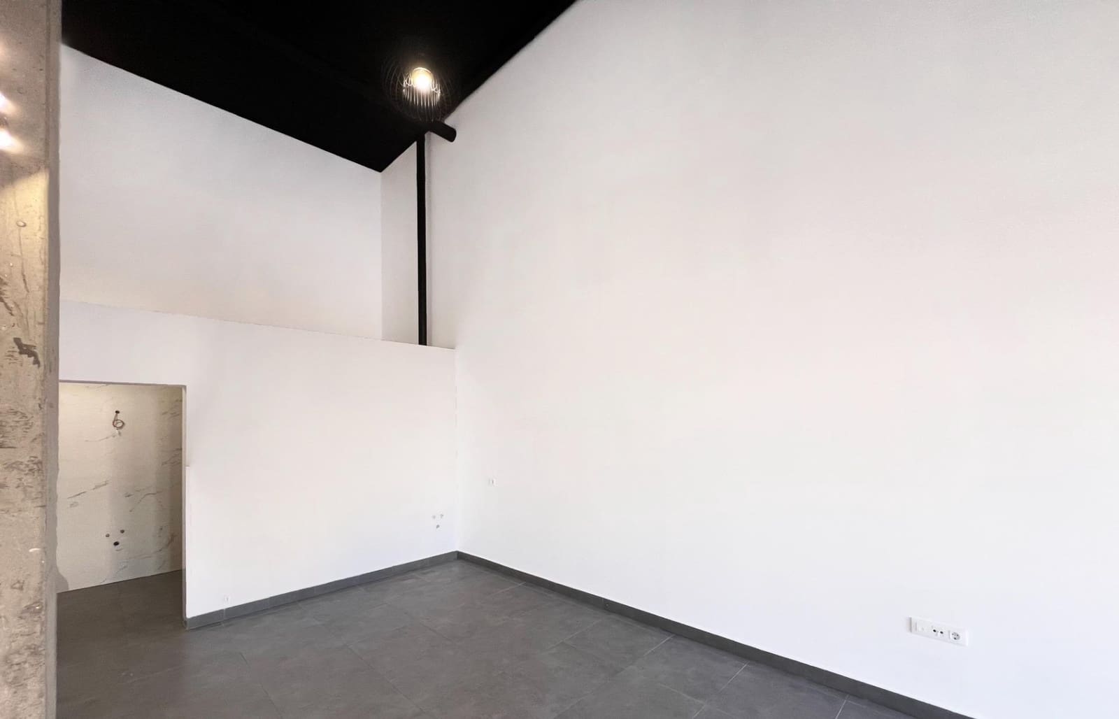 Local Comercial en Novo Sancti Petri en venta - 159.990 € (Ref: 9287714)