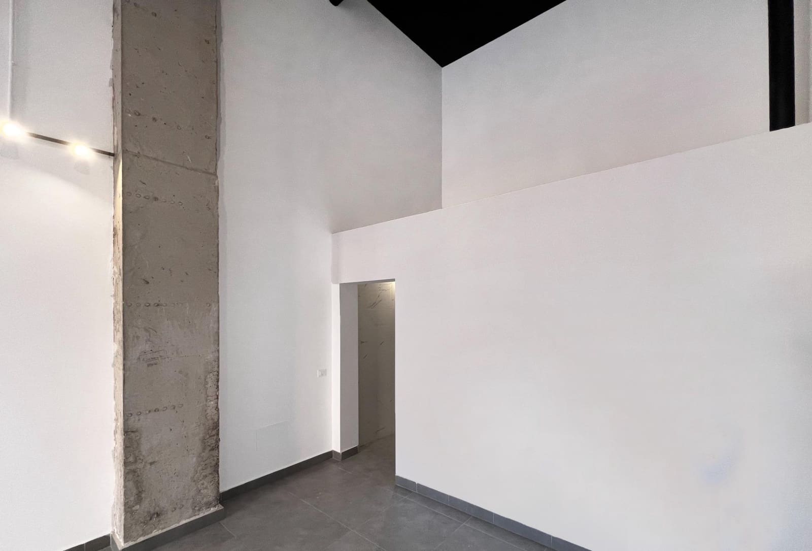 Local Comercial en Novo Sancti Petri en venta - 159.990 € (Ref: 9287714)