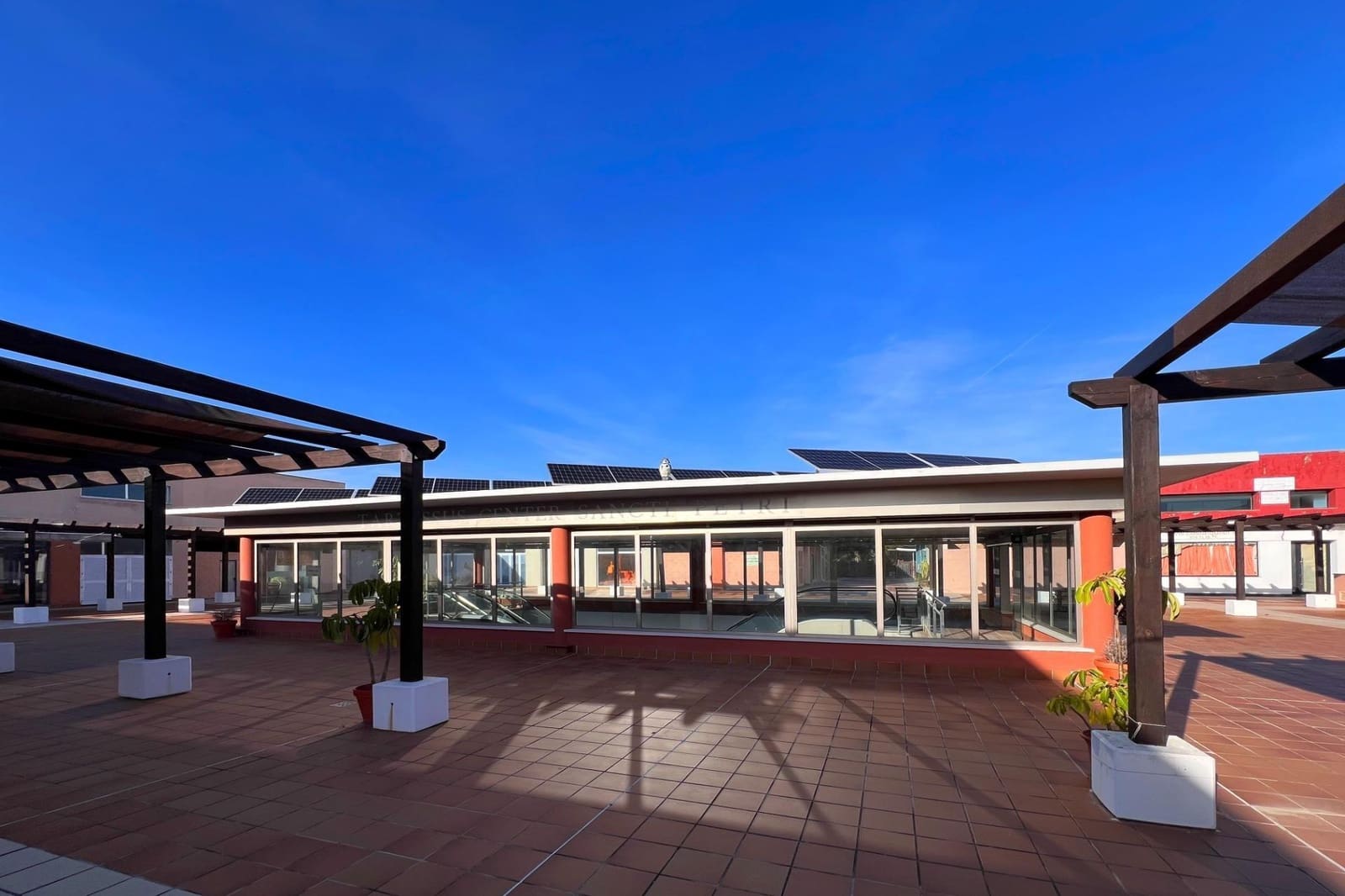 Local Comercial en Novo Sancti Petri en venta - 159.990 € (Ref: 9287714)