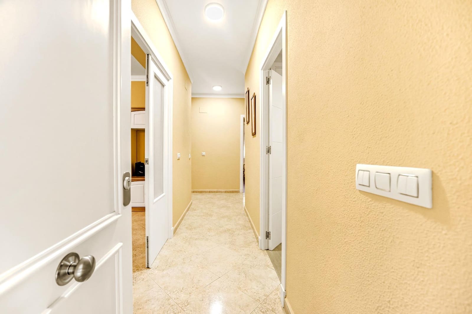 3 soveværelse Villa til salg i Chiclana de la Frontera med swimmingpool - € 359.990 (Ref: 9296788)