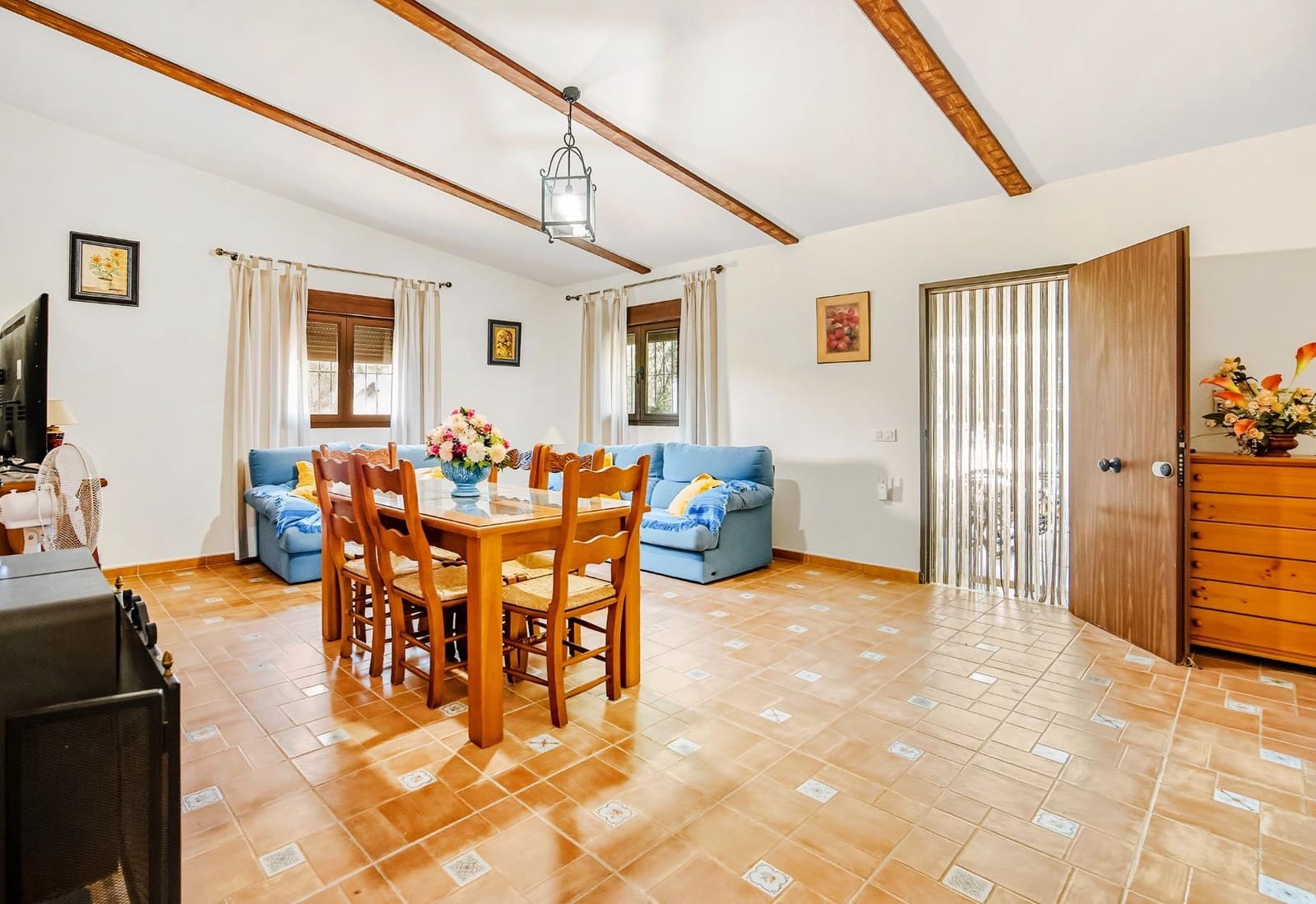 3 soveværelse Villa til salg i Chiclana de la Frontera med swimmingpool - € 359.990 (Ref: 9296788)