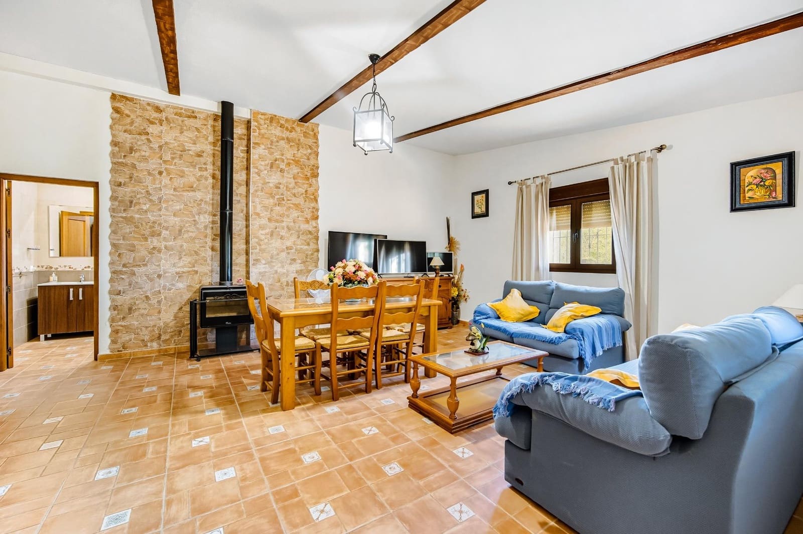 3 soveværelse Villa til salg i Chiclana de la Frontera med swimmingpool - € 359.990 (Ref: 9296788)