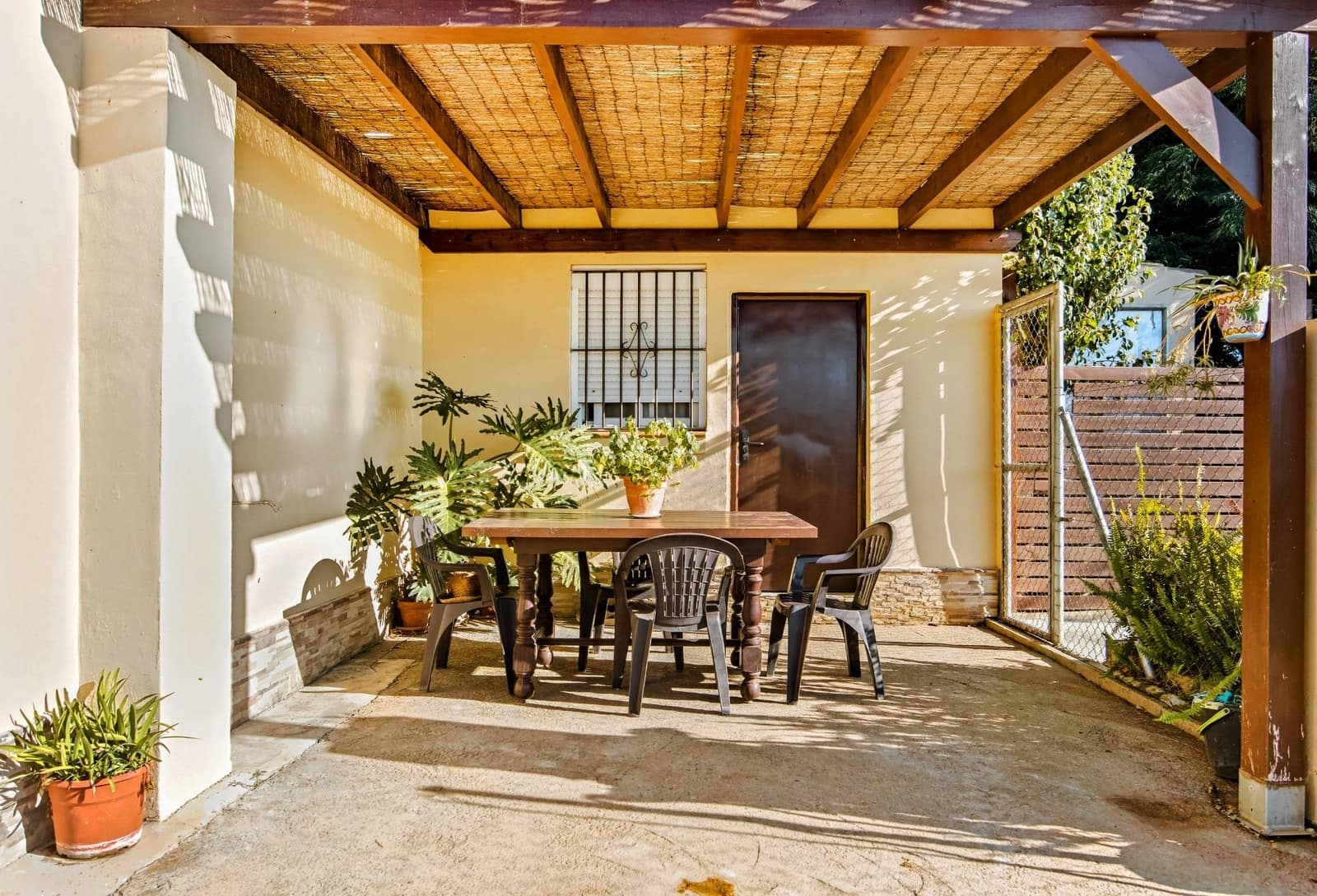 3 soveværelse Villa til salg i Chiclana de la Frontera med swimmingpool - € 359.990 (Ref: 9296788)