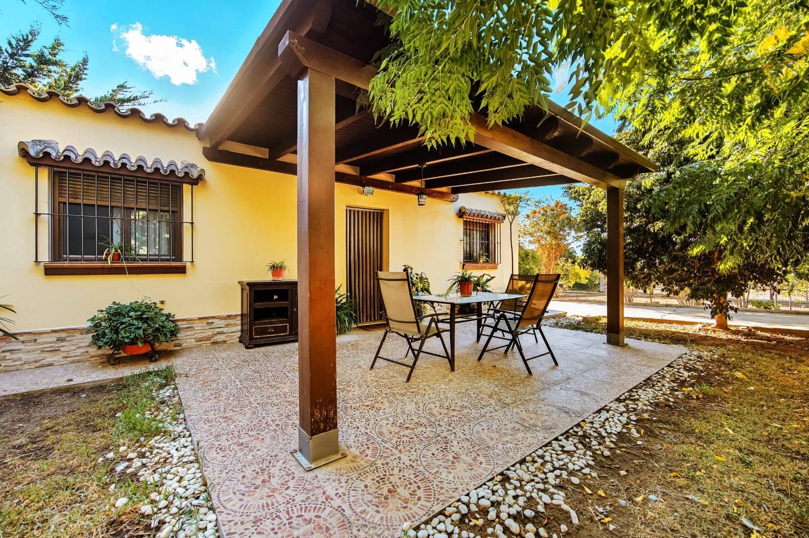 3 soveværelse Villa til salg i Chiclana de la Frontera med swimmingpool - € 359.990 (Ref: 9296788)